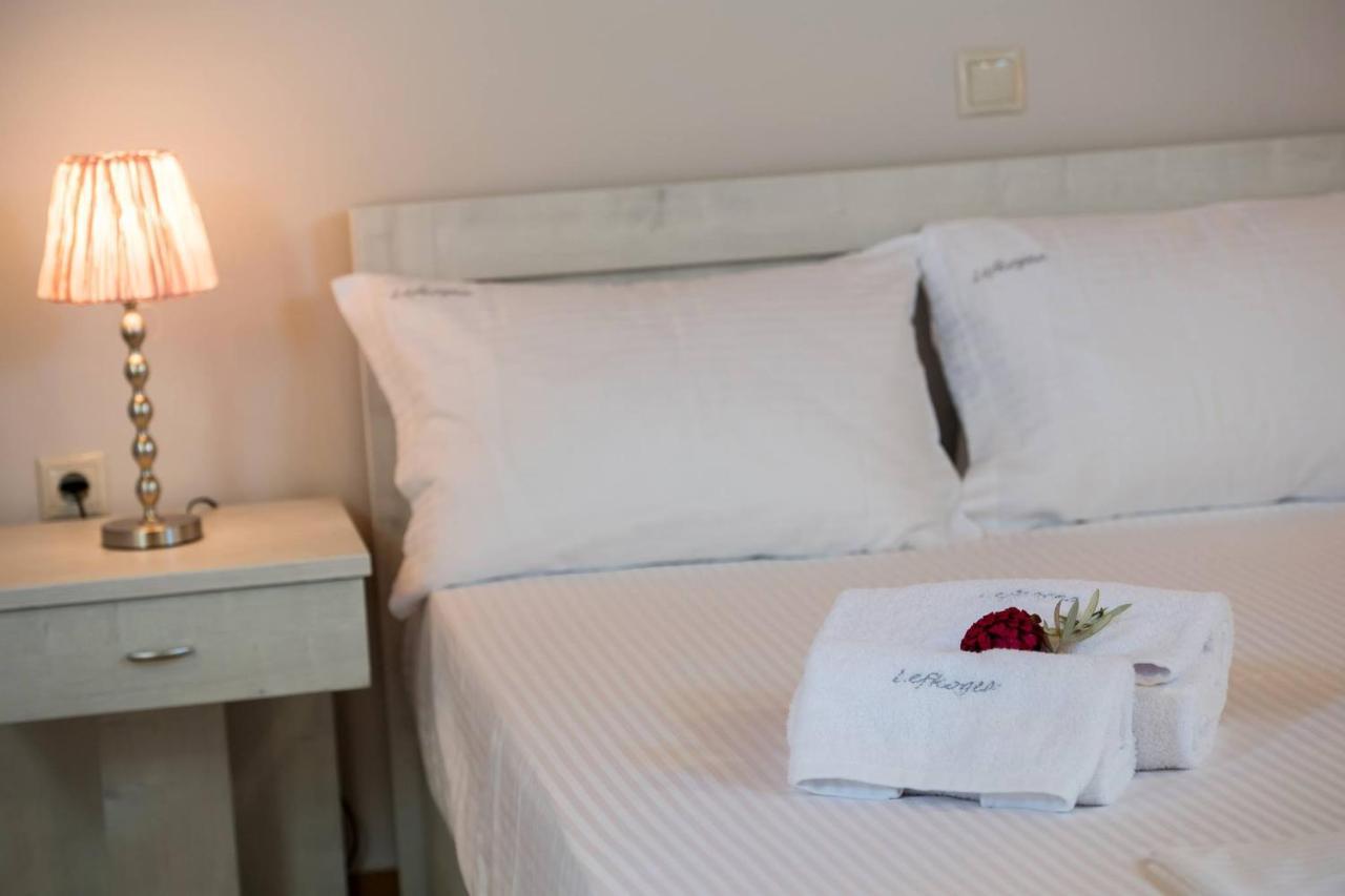 Lefkogea Villas & Apartments Tsoukaládhes エクステリア 写真